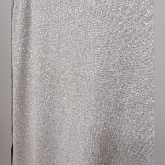 Zara top round neckline-long sleeve-grey with metallic fibers-new, never worn - Picture 10 of 11